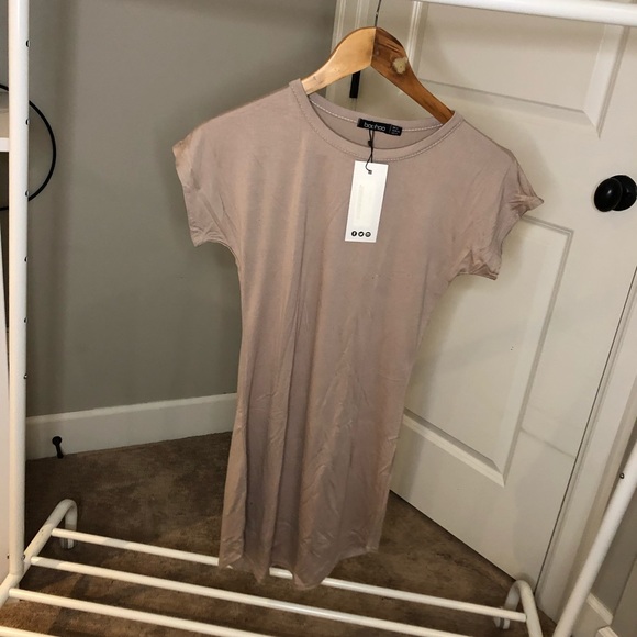 BOOHOO TSHIRT MINI DRESS - Picture 3 of 4